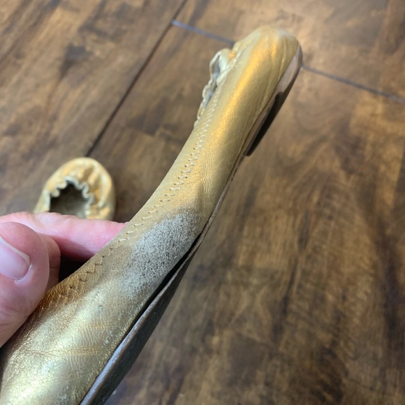 Tory Burch Womens 9 Solid Gold Ballet Flats Rough - Picture 13 of 13